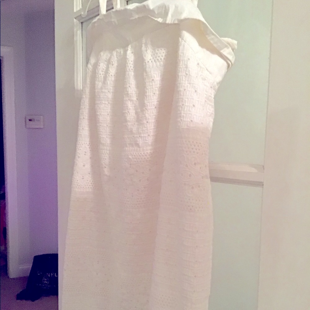 Lilly pulitzer eyelet dress beautiful very white